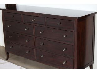 Central Park 9 Drawer Dresser