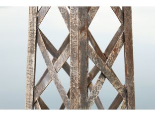 Lattice Pattern Metal Obelisk