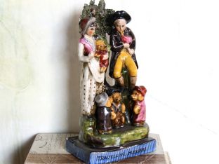 Traveling Musicians Figurine